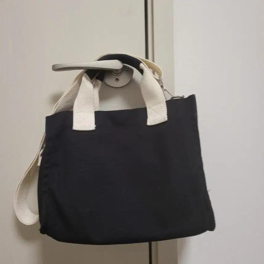 [BUNJANG] Giles &amp; Brooks Black Canvas Mini Tote Bag / Giles N Brooks 검정색 토트백