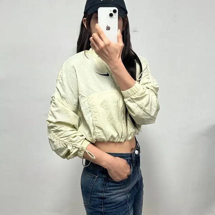 [BUNJANG] Nike Swoosh Logo Woven Crop Jacket Cream / 나이키 스우시 로고 우븐 크롭 자켓 크림컬러