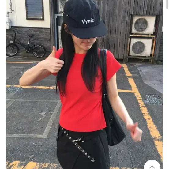 [BUNJANG] Shopsiot Red T-shirt - New / 지그재그 에이블리 샵시오트 티셔츠 레드 새거