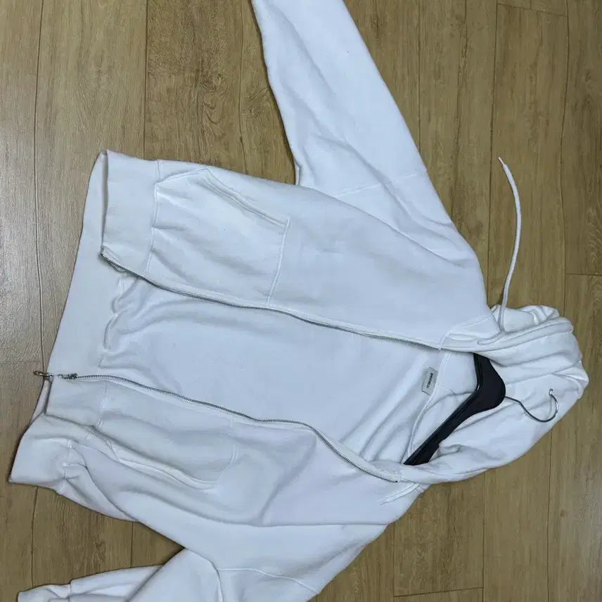 [SOLD OUT] 베이델리 러빙 투웨이 오버핏 박시 양기모 후드집업 화이트/