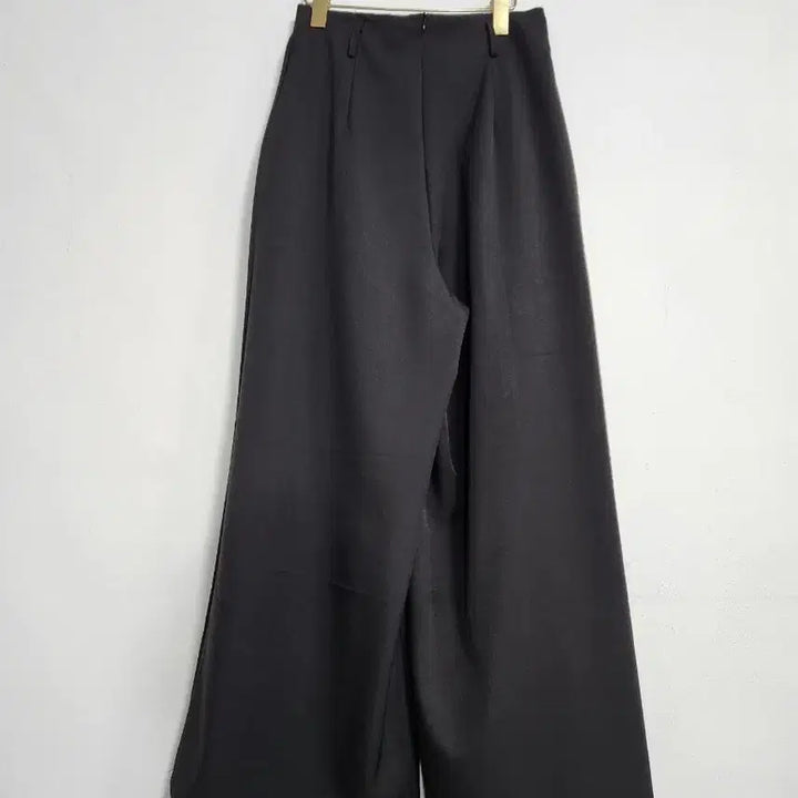 [BUNJANG] Bonny Sparks 2025 Two-Tuck Wide Long Pants / 보니스팍스2025투턱 와이드 롱팬츠27~8개성짱