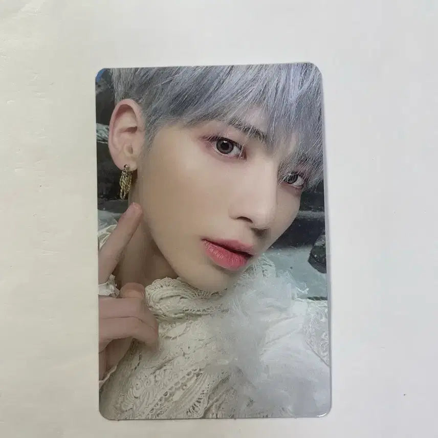 [BUNJANG] TXT Taehyun Photocard / 투모로우바이투게더 태현 포토카드
