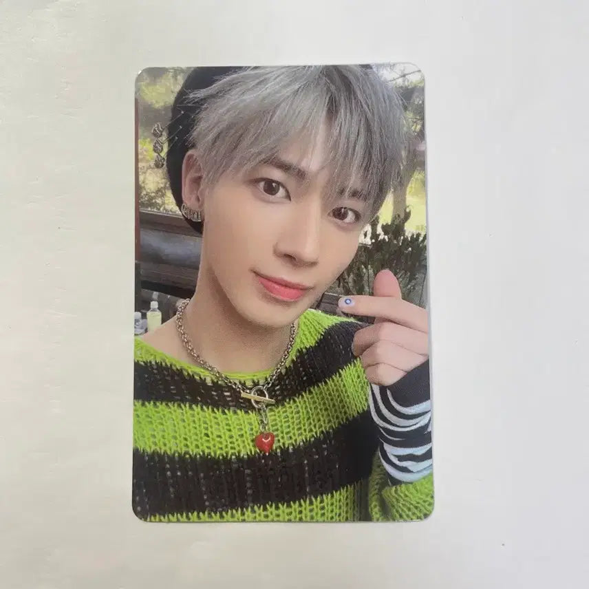[BUNJANG] TXT Taehyun Photocard / 투모로우바이투게더 태현 포토카드