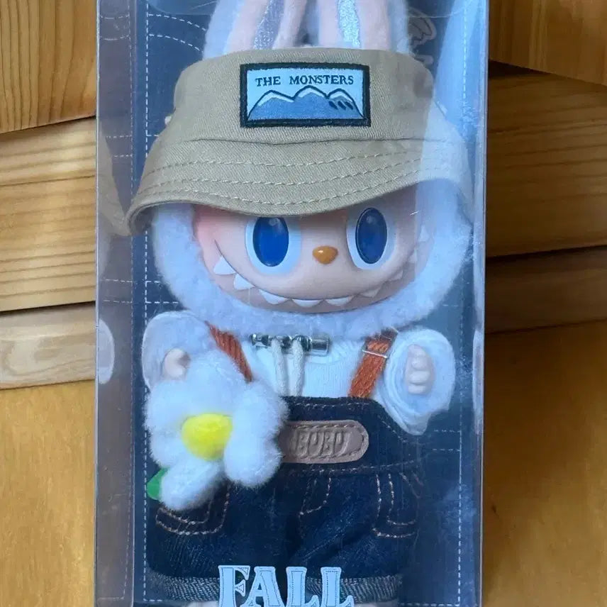 [BUNJANG] Popmart Labubu Spring Pilla Figure / 팝마트 라부부 봄피라 봄에 피는 라부부 미개봉