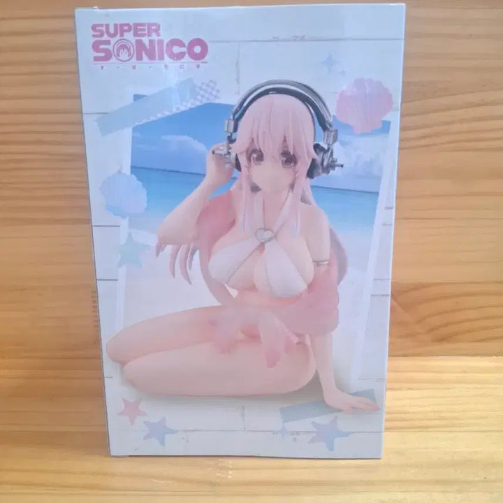 [SOLD OUT] 슈퍼 소니코 화이트 비키니 누들 스토퍼 피규어