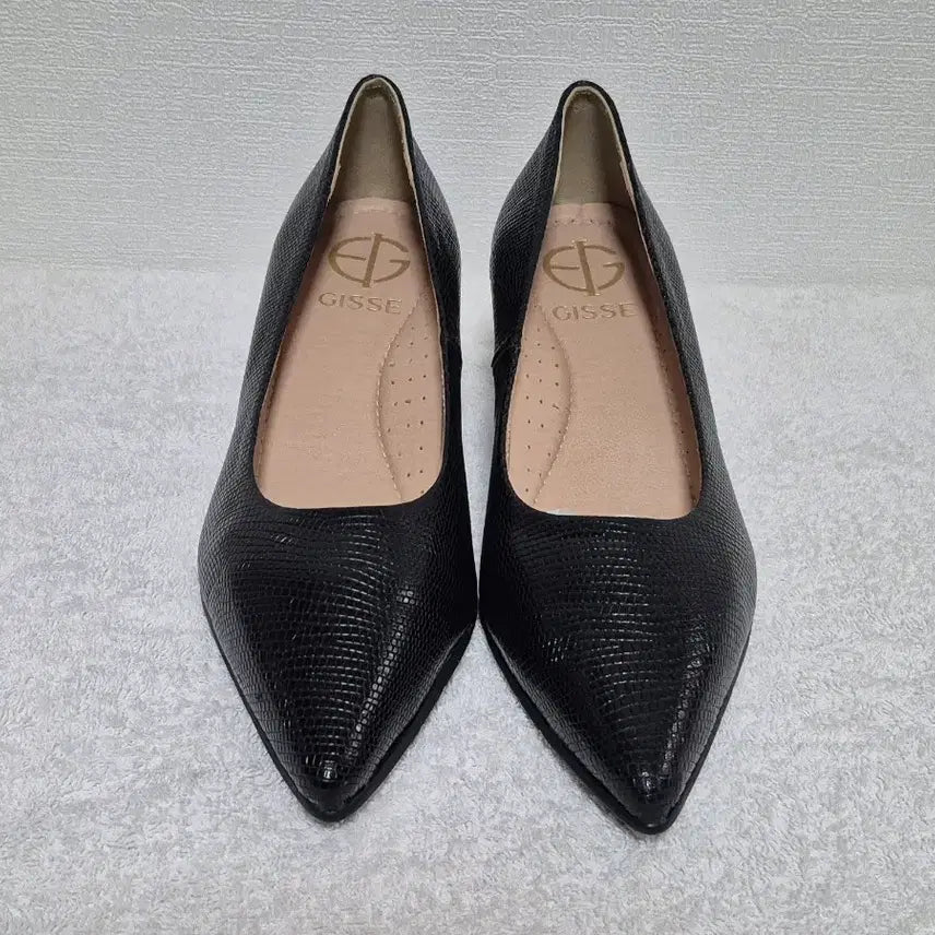 [BUNJANG] Zzese Black Snakeskin Stiletto Heels 235 / 지쎄 블랙 뱀피 스틸레토힐 235