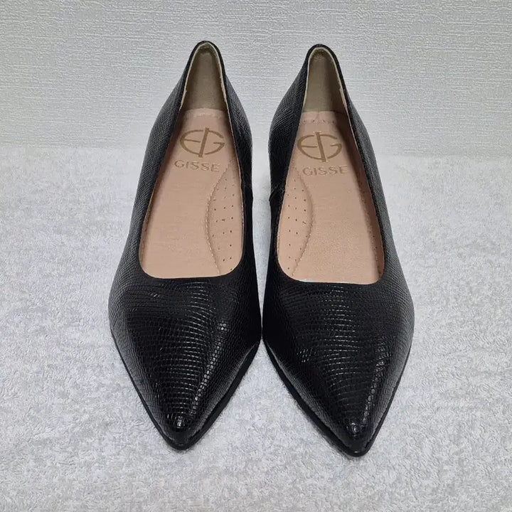 [BUNJANG] Zzese Black Snakeskin Stiletto Heels 235 / 지쎄 블랙 뱀피 스틸레토힐 235