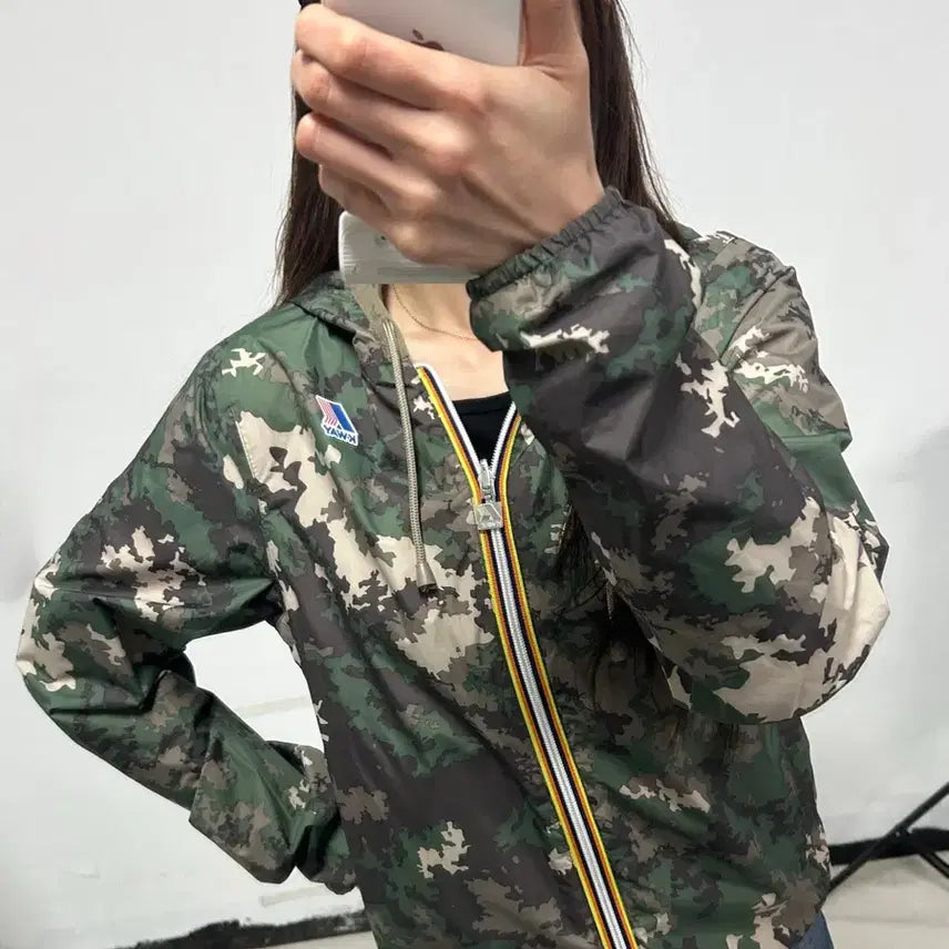 [BUNJANG] Kway Camo/Tan Reversible Windbreaker Jacket / 까웨 카모/탄 컬러 리버시블 바람막이 자켓