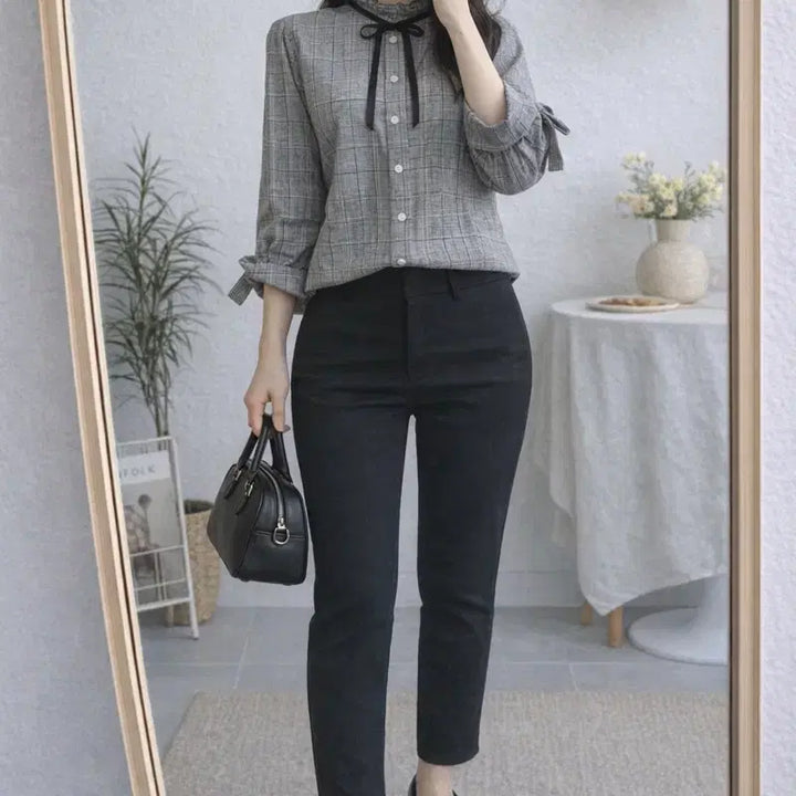 [BUNJANG] SHASHA Checkered Frill Neck Blouse with Ribbon Detail / 샤샤 SHASHA 체크 프릴넥 블라우스 리본 디테일 빈티지 무드