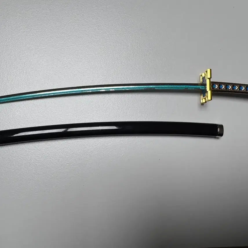 [BUNJANG] Demon Slayer Muichiro Decorative Sword Set / 귀멸의 칼날 무이치로 장식검+ 거치대