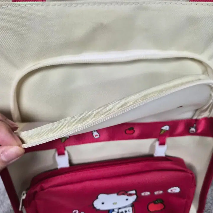[BUNJANG] Sanrio Hello Kitty Indoor Shoes Bag / 정품) 헬로키티 실내화가방 학원가방 새상품