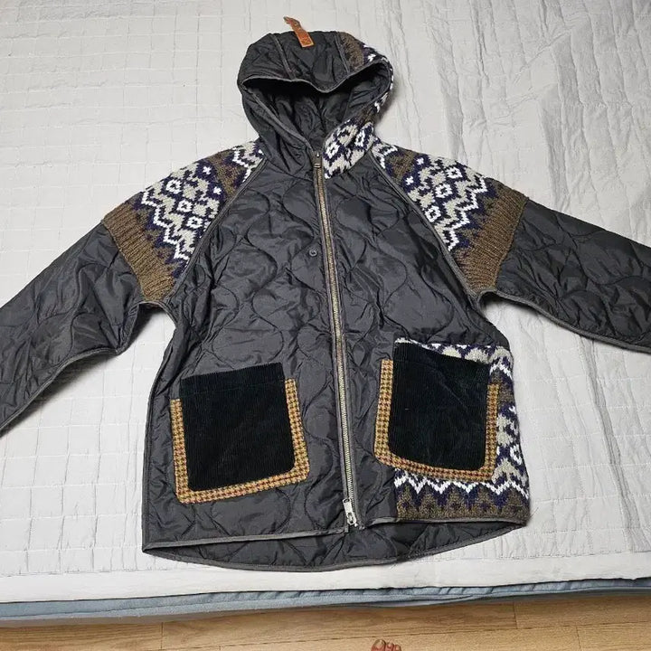 [BUNJANG] Andersson Bell Quilted Knit Patch Jacket / 앤더슨벨 퀄티드 니트패치  자켓 M