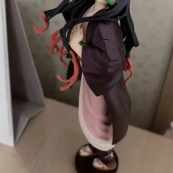 [BUNJANG] Demon Slayer Nezuko Kamado Figure / 귀멸의 칼날 네즈코 피규어