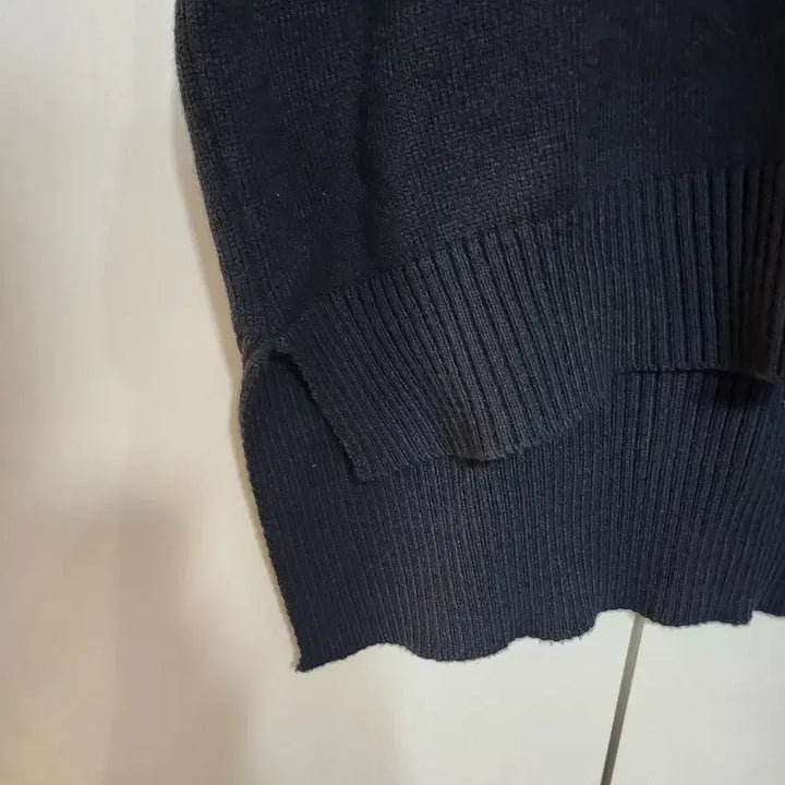 [BUNJANG] CMCUBE V-Neck Layered Long Vest / CMCUBE V넥 아방한 레이어드 롱베스트 오버핏