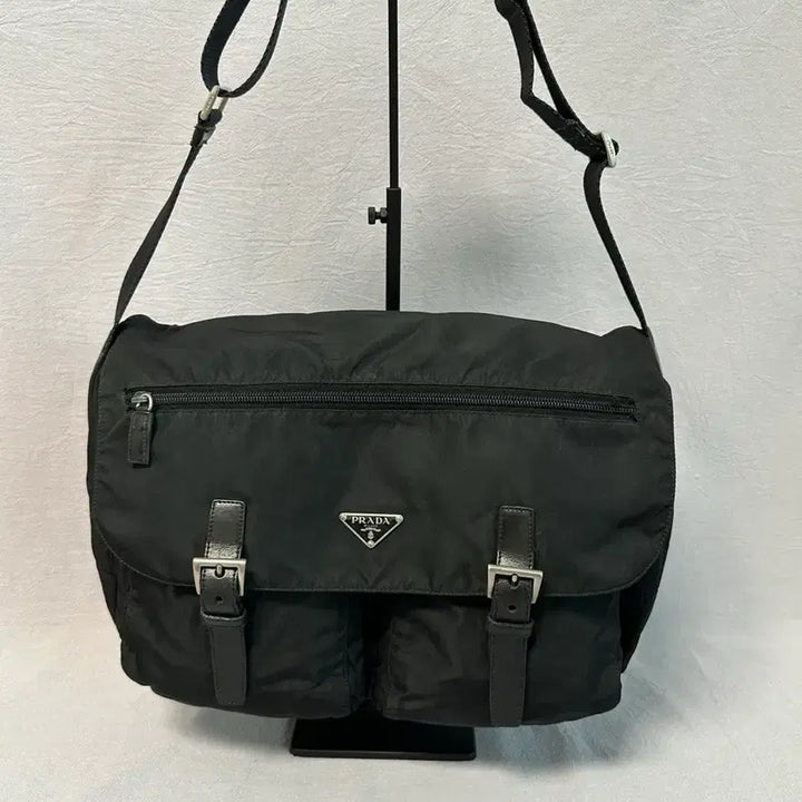 [BUNJANG] Prada Two-Pocket Nylon Pocono Messenger Bag / 프라다 투포켓 나일론 포코노 메신저백