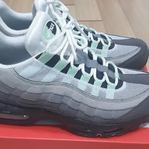 [BUNJANG] Nike Air Max 95 Mint OG Sneakers / 맥스95민트 275 og