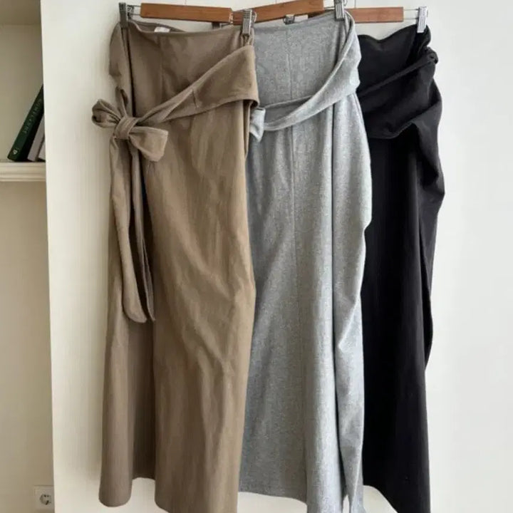 [BUNJANG] Chunitory Cotton Wrap Skirt - Beige / 츄니토리자체제작 코튼랩스커트 베이지 개제품
