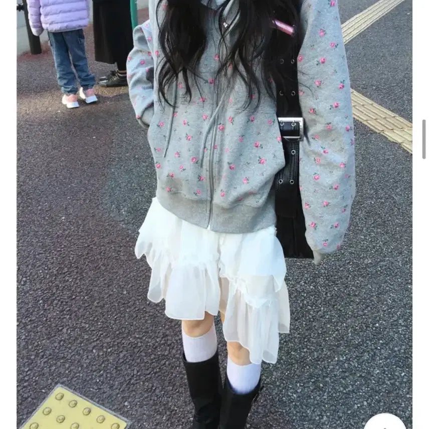 [BUNJANG] Daebin Coordinate Set Hoodie Zip-Up + Skirt / 데이빈 코디세트로 판매합니다