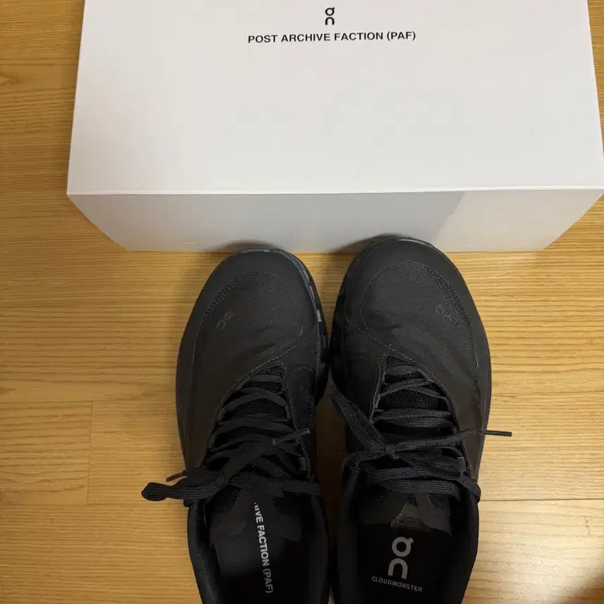 [BUNJANG] On Running x Post Archive Faction Cloudmonster 2 Black Sneakers / (W) 온 러닝 x 포스트 아카이브 팩션 (파프) 클라우드몬스터 2 블랙