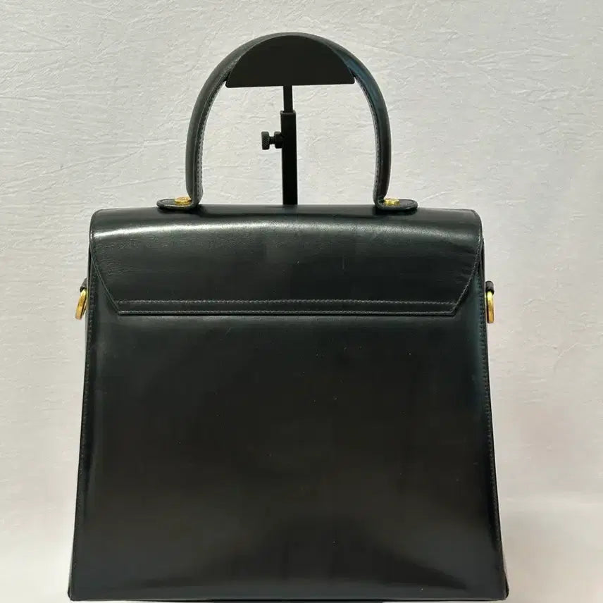 [BUNJANG] Ferragamo Gancini Top Handle Tote Bag / 페라가모 블랙 토트백 + 스트랩  간치니 탑핸들 켈리백