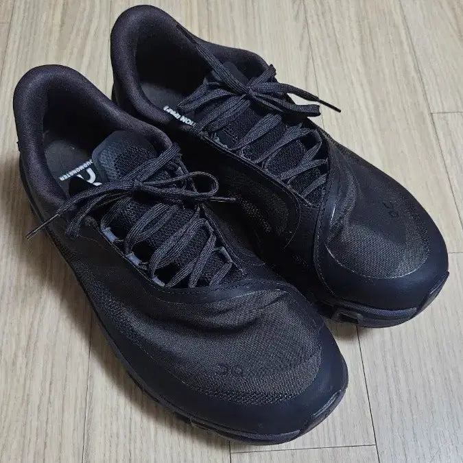 [SOLD OUT] 온러닝 X PAF 클라우드몬스터2 쏜브라운 270