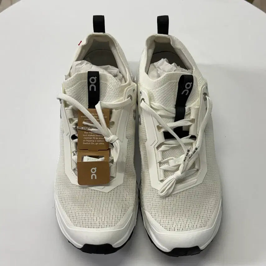 [BUNJANG] On Running Cloudultra 2 Undyed White Sneakers / (250) 온 러닝 클라우드울트라 2 언다이드 화이트