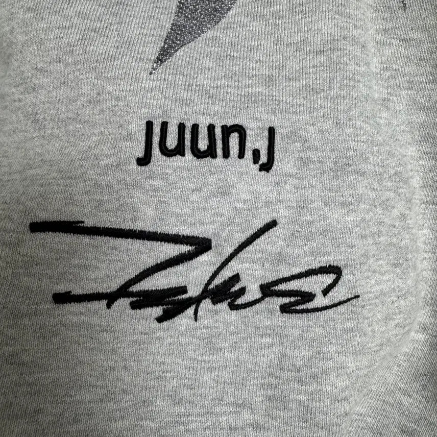 [BUNJANG] Juun.J BTS Futura Gray Hoodie M / 준지 bts 퓨추라 그레이 후드티 m