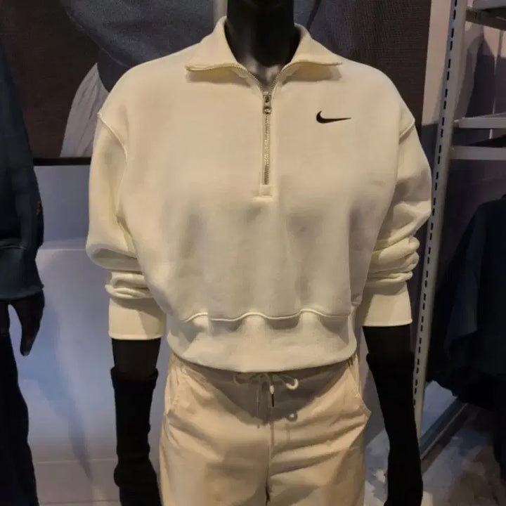 [BUNJANG] Nike Phoenix Fleece Sportswear Cropped Half-Zip Fleece / 나이키 피닉스 플리스 스포츠웨어 크롭 플리스 크롭집업 하프집업