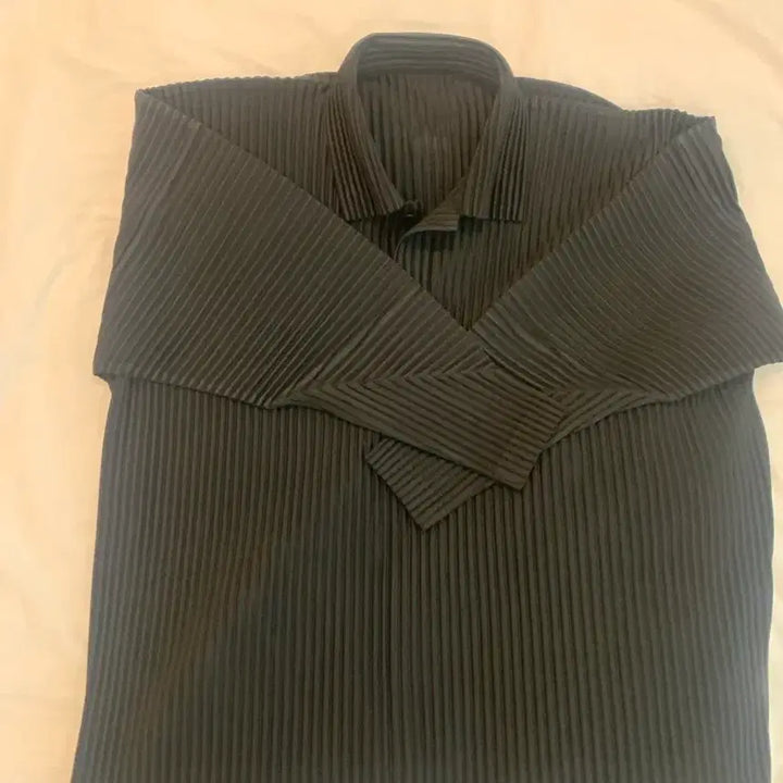 [BUNJANG] Homme Plissé Black Collar Shirt / 옴므플리세 23년 2월 카라 3사이즈 블랙 jm102