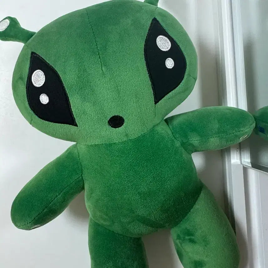 [BUNJANG] IKEA Lee Han Alien Plush Toy / 이케아 외계인 인형 보넥도 이한 손민수
