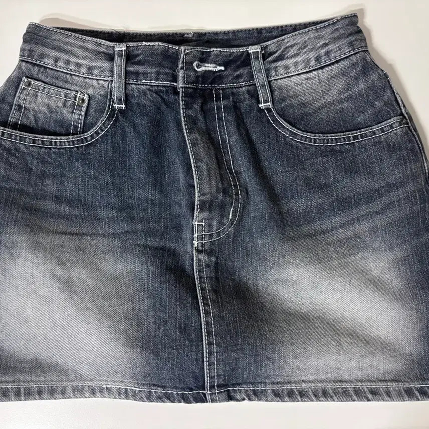 [BUNJANG] Hinic Newjeans Skirt Pants - Dark Blue M / (새상품,반택포)히니크 자체제작 뉴젠 치마 바지 - 진청 M