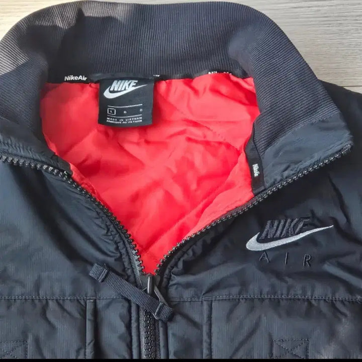 [BUNJANG] Nike Air Fleece Vest (Red/Black, Size L) / 정품 새상품급 나이키 에어 플리스조끼 급처분