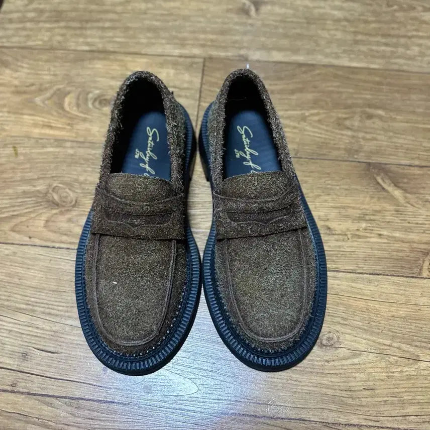 [BUNJANG] ESTIU Oversole Hairy Suede Loafers Brown / 에스티유 오버솔 헤어리 스웨이드 로퍼 브라운