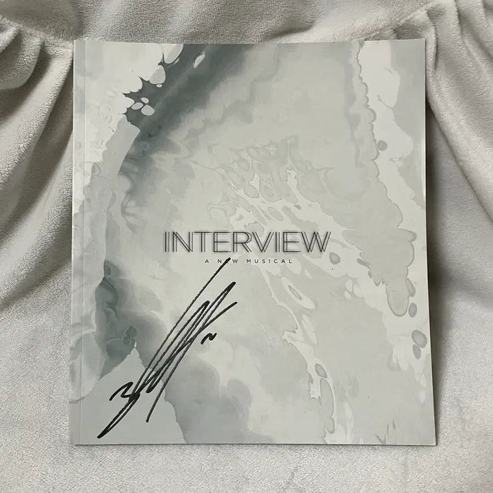 [BUNJANG] VIXX N Cha Hak Yeon Interview Musical Autograph Pamphlet Program Book / 5/5한정가) 빅스 엔 차학연 뮤지컬 인터뷰 친필사인 팜플렛 프로그램북