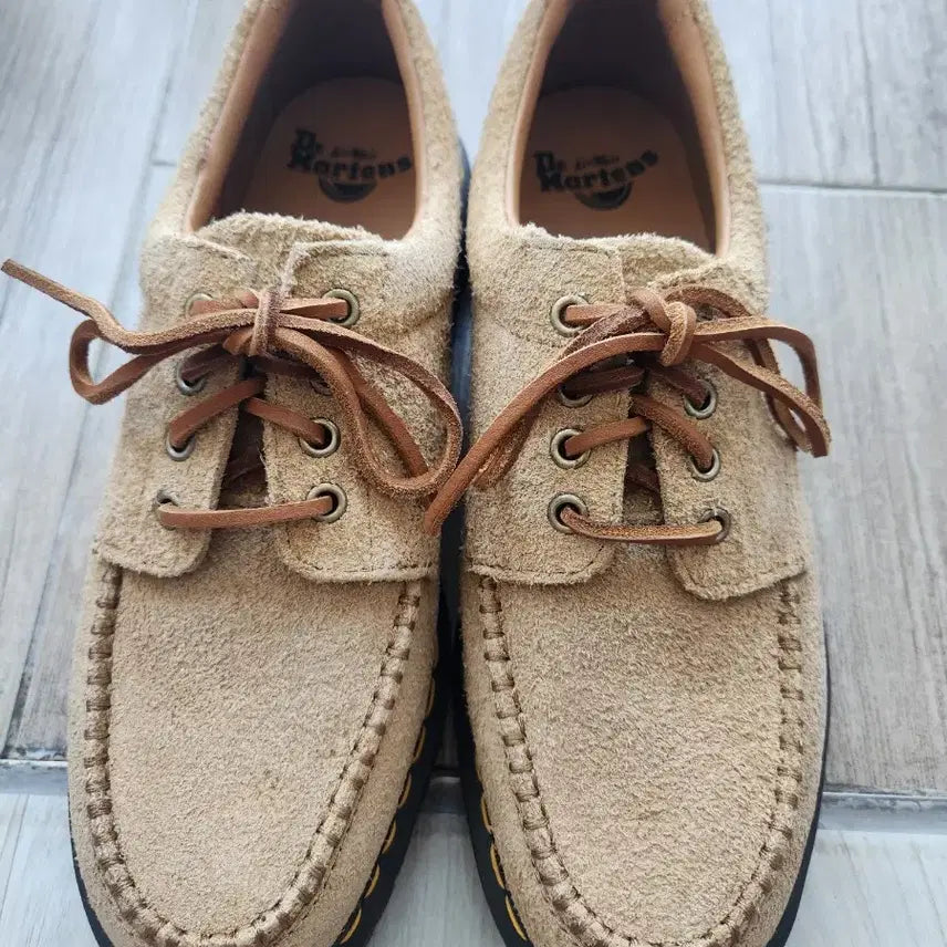 [BUNJANG] Dr. Martens Lowell Suede Butterscotch Boots / 닥터마틴 로웰 스웨이드 버터스카치 (280)