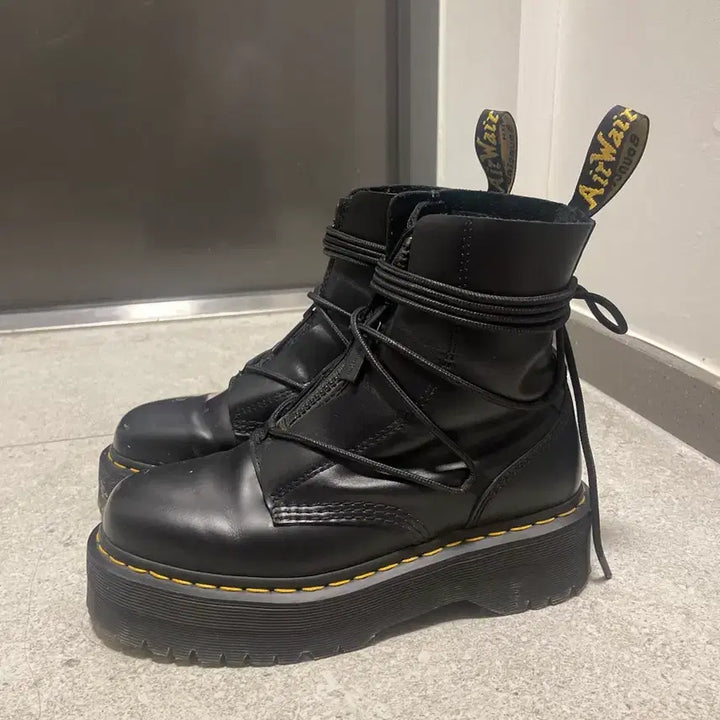 [BUNJANG] Dr. Martens Zerrin II Paris Boots / 닥터마틴 재릭2 파리스