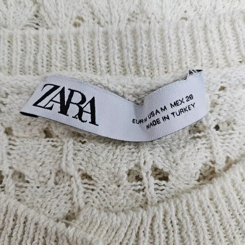 [SOLD OUT] (새상품) 자라(ZARA) 크로쉐 가디건 (M)