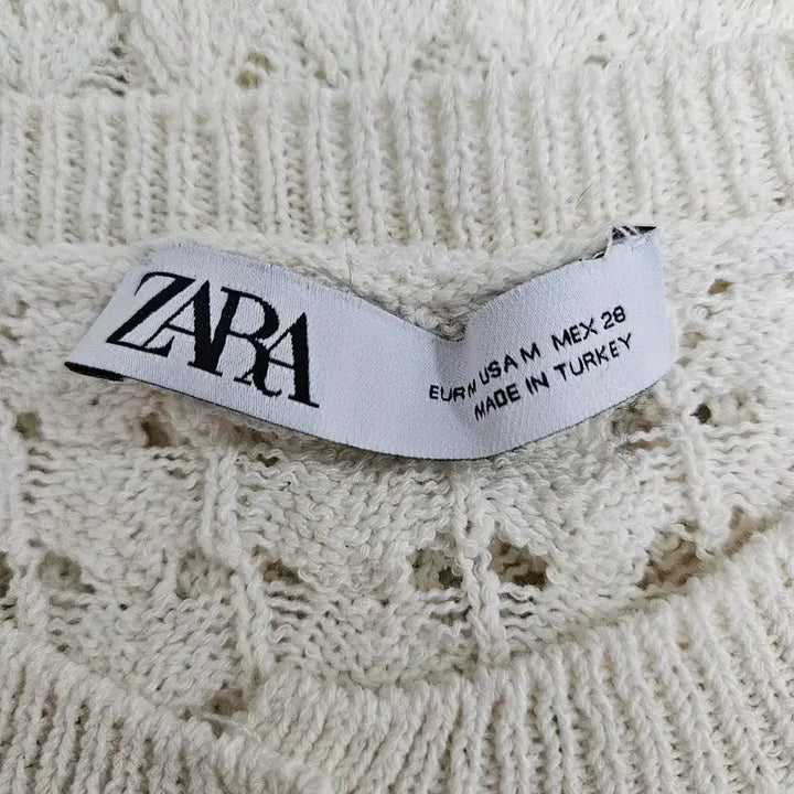 [SOLD OUT] (새상품) 자라(ZARA) 크로쉐 가디건 (M)