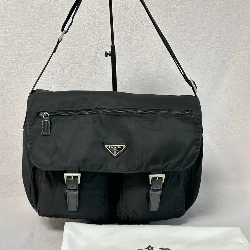 [BUNJANG] Prada Two-Pocket Nylon Messenger Bag / 프라다 투포켓 나일론 포코노 메신저백 남녀공용