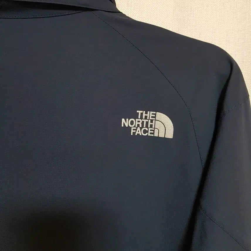 [SOLD OUT] 노스페이스 남성 경량 바람막이 자켓 105