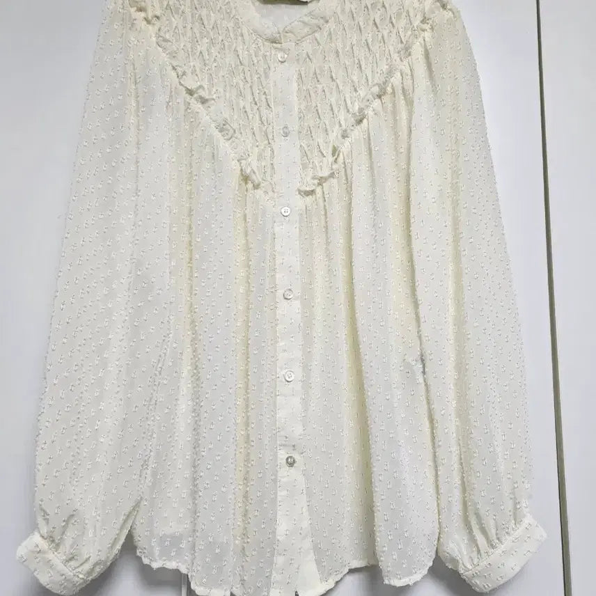 [BUNJANG] ZARA Frill Blouse (M) / (새상품) 자라(ZARA) 프릴 블라우스 (M)