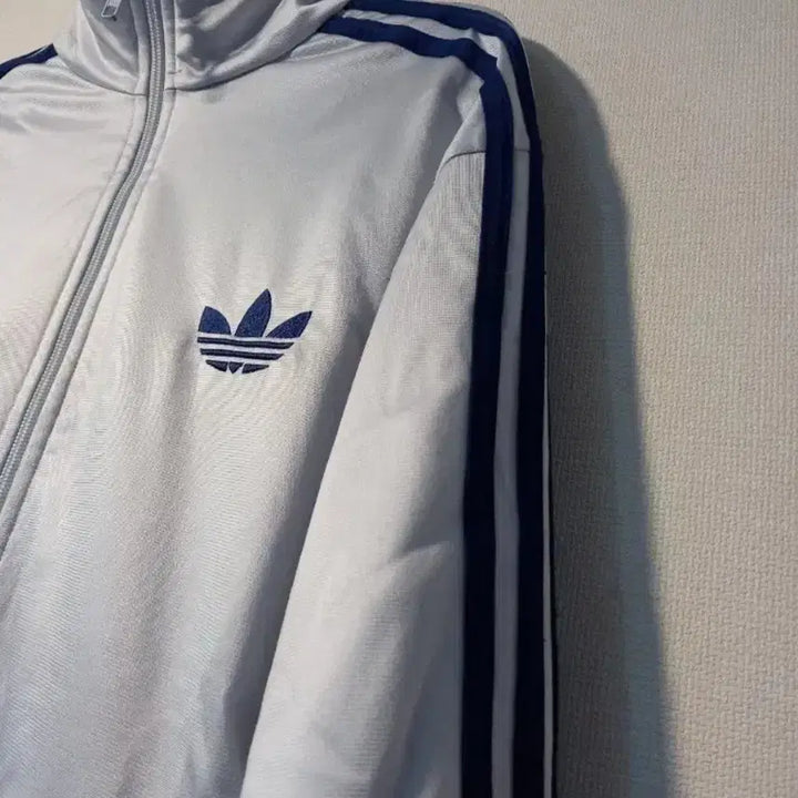 [BUNJANG] Adidas Rare Silver Grey Track Top Jersey / 아디다스 희귀 대장급 실버 그레이 연회색 트랙탑 저지 져지집업 100