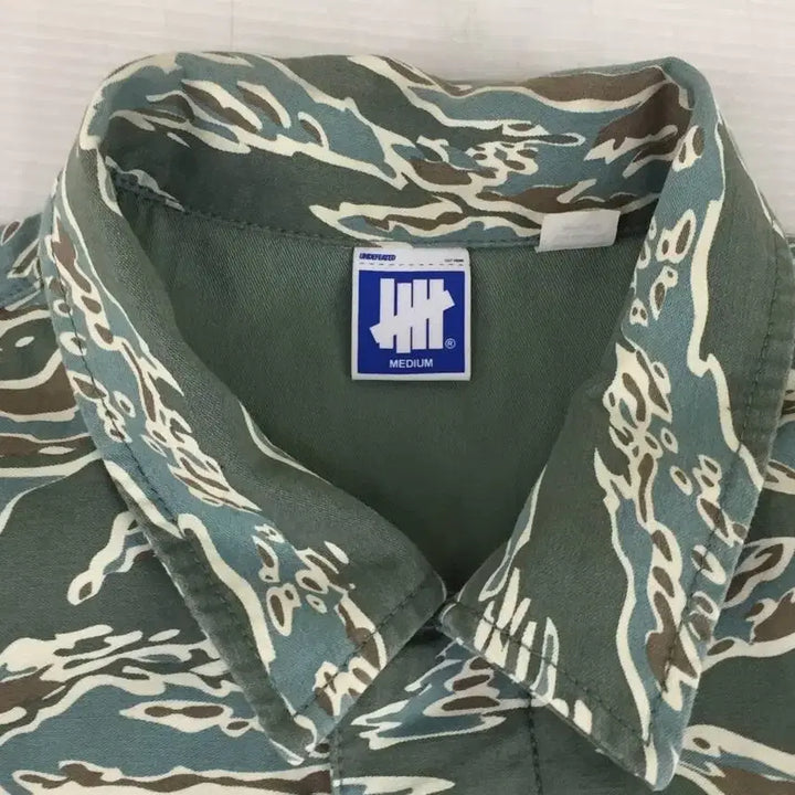 [BUNJANG] UNDEFEATED Tiger Camo M-65 Military Field Jacket / [M] 언디피티드(UNDEFEATED) 타이거 카모 M-65 밀리터리