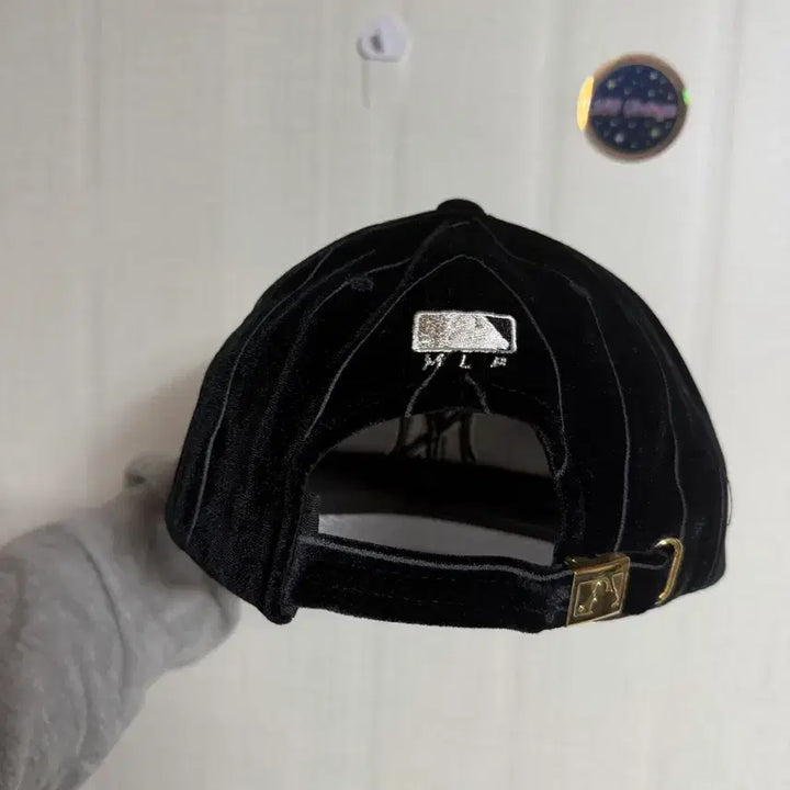 [BUNJANG] New York Yankees Velvet Ball Cap / New York Yankess 뉴욕 양키스 볼캡이에요