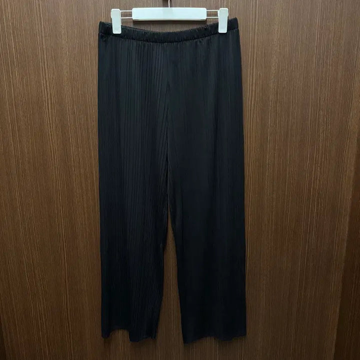 [BUNJANG] Uniqlo Pleated Pants XL / 유니클로 플리츠 팬츠 XL
