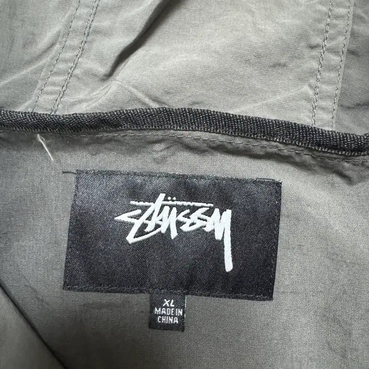 [SOLD OUT] 스투시 웨이브 다이 비치 쉘 자켓 바람막이 블랙 XL