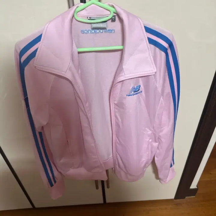 [BUNJANG] New Balance Pink Track Jacket / 뉴발란스 핑크색 트랙 자켓