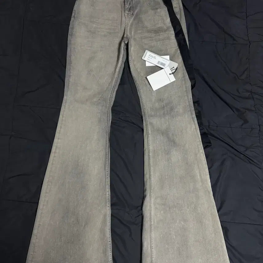 [SOLD OUT] [29] 릭오웬스 다크쉐도우 23FW 룩소르시즌 볼란 미네랄 펄