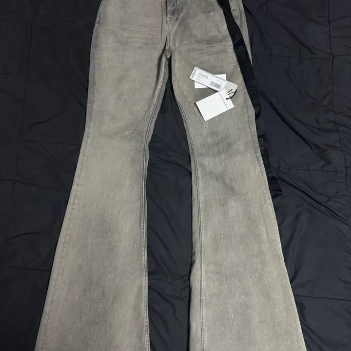 [SOLD OUT] [29] 릭오웬스 다크쉐도우 23FW 룩소르시즌 볼란 미네랄 펄