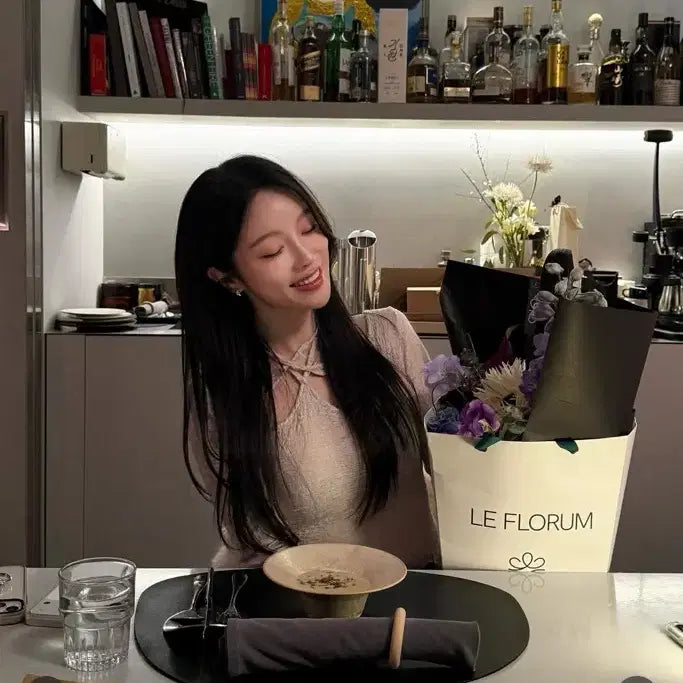 [BUNJANG] Pain Or Pleasure Wrinkled Orchid Top Ivory / 페인오어플레져 오키드 탑 아이보리 (환승연애 지현 착용)